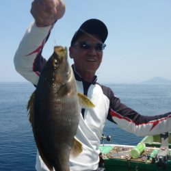 真祐丸 （しんゆうまる） 釣果