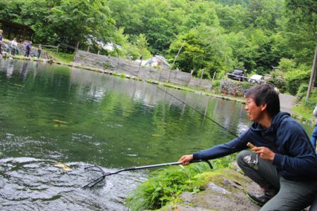 小菅トラウトガーデン 釣果
