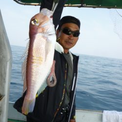 真祐丸 (しんゆうまる) 釣果