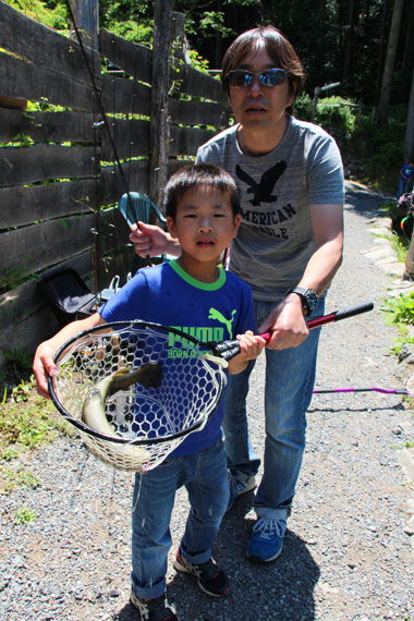 小菅トラウトガーデン 釣果