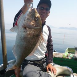 真祐丸 （しんゆうまる） 釣果