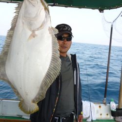 真祐丸 (しんゆうまる) 釣果