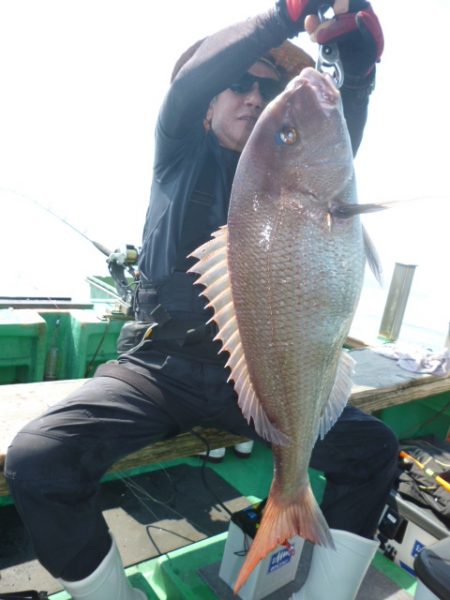 真祐丸 （しんゆうまる） 釣果