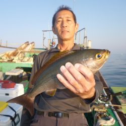 真祐丸 （しんゆうまる） 釣果