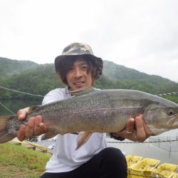 フィッシングレイクたかみや 釣果
