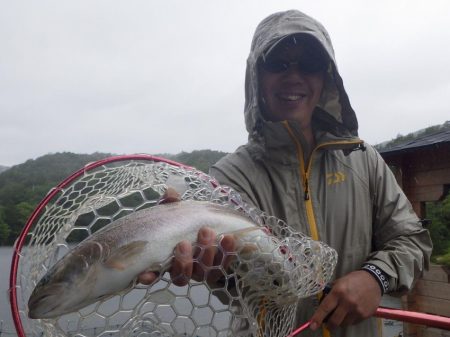フィッシングレイクたかみや 釣果