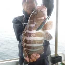 真祐丸 （しんゆうまる） 釣果