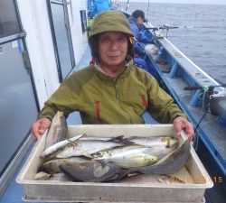 石川丸 釣果