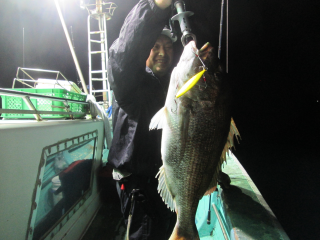 なかくに丸 釣果