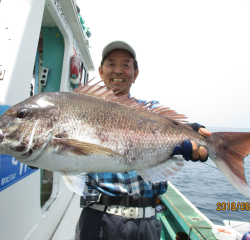 なかくに丸 釣果