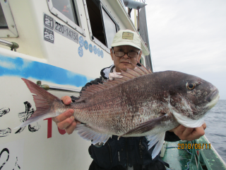 なかくに丸 釣果