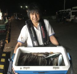 なかくに丸 釣果