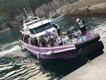 鵜来島家本渡船 釣果