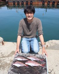 魚英 釣果