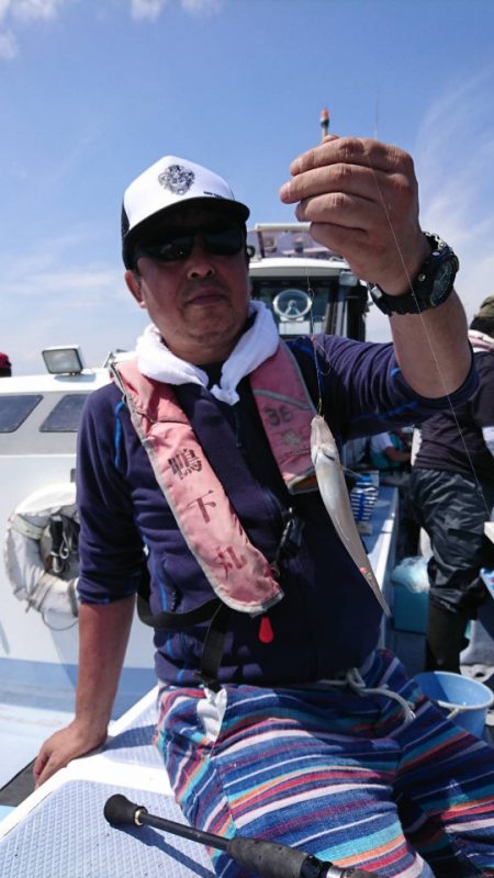 金沢八景鴨下丸 釣果