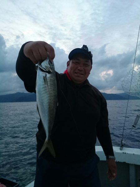 エンペラー 釣果