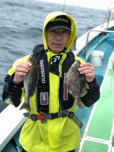 丸万釣船 釣果