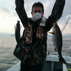 エンペラー 釣果