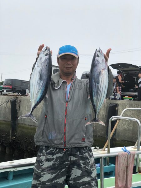 丸万釣船 釣果