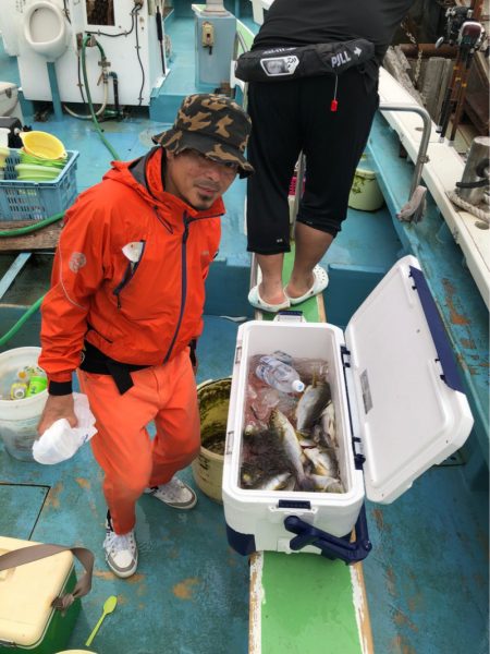 丸万釣船 釣果