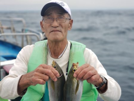 丸万釣船 釣果