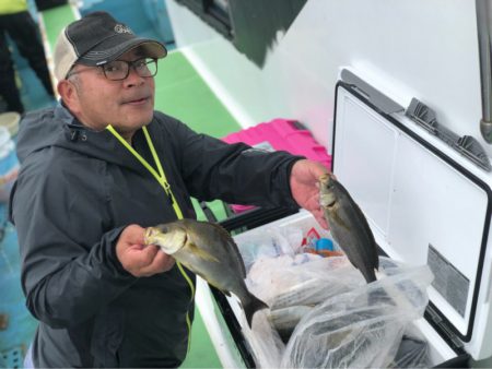 丸万釣船 釣果