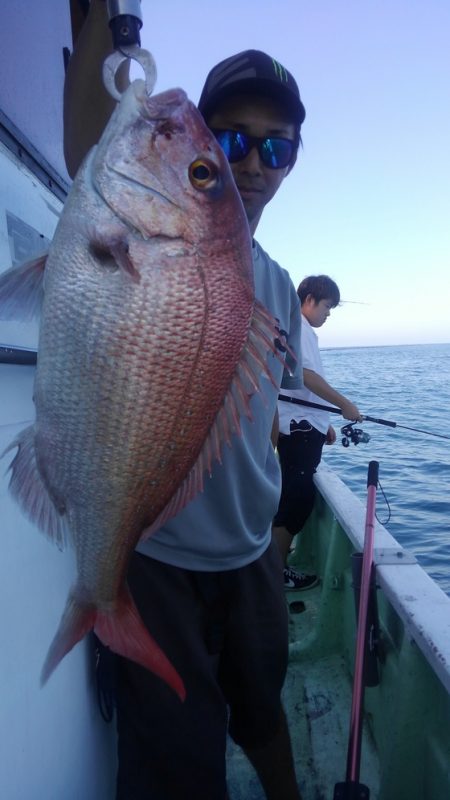遊漁船 新鋭丸 釣果