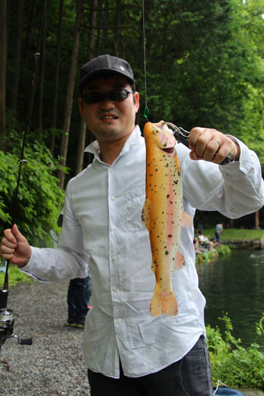 小菅トラウトガーデン 釣果