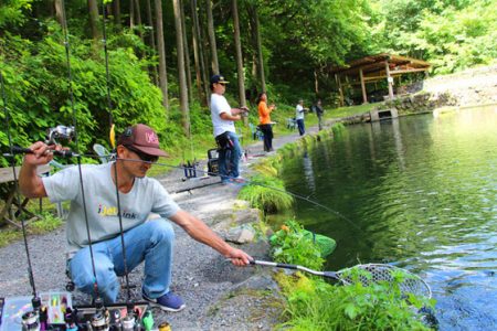小菅トラウトガーデン 釣果