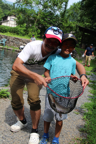 小菅トラウトガーデン 釣果
