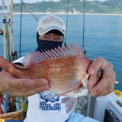 遊漁船　ニライカナイ 釣果