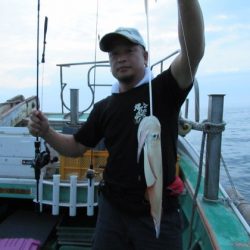 真祐丸 （しんゆうまる） 釣果