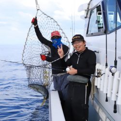 クルーズ 釣果