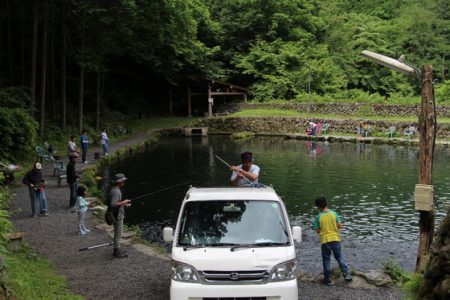 小菅トラウトガーデン 釣果