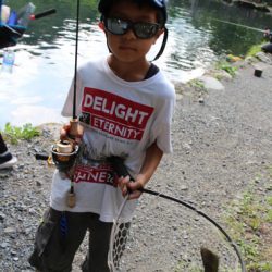 小菅トラウトガーデン 釣果