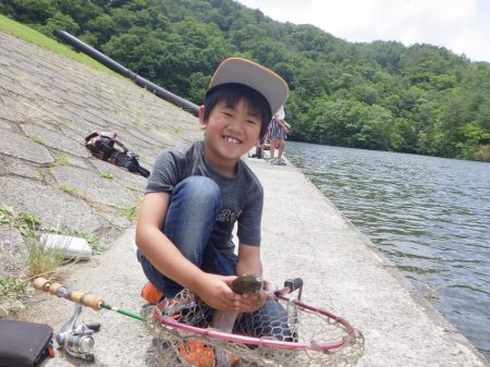 フィッシングレイクたかみや 釣果