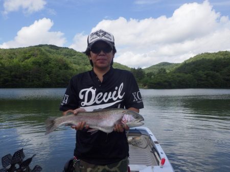 フィッシングレイクたかみや 釣果