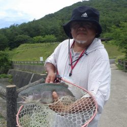 フィッシングレイクたかみや 釣果