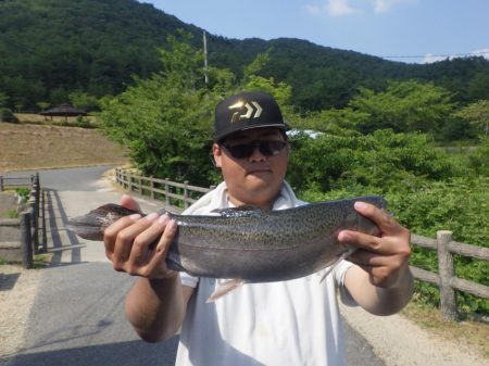 フィッシングレイクたかみや 釣果