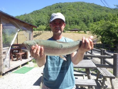 フィッシングレイクたかみや 釣果