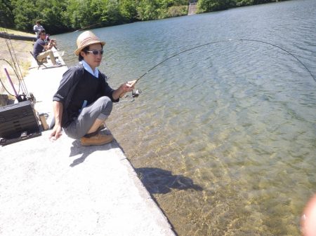 フィッシングレイクたかみや 釣果