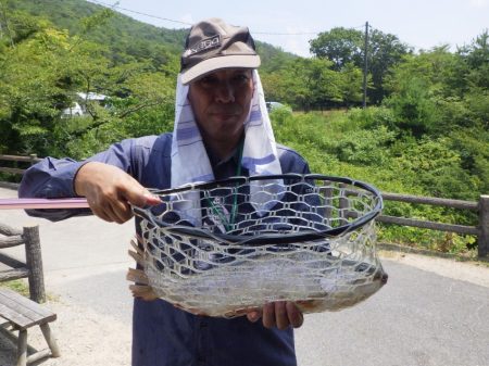 フィッシングレイクたかみや 釣果
