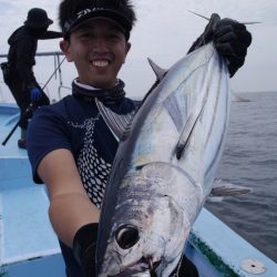 松鶴丸 釣果