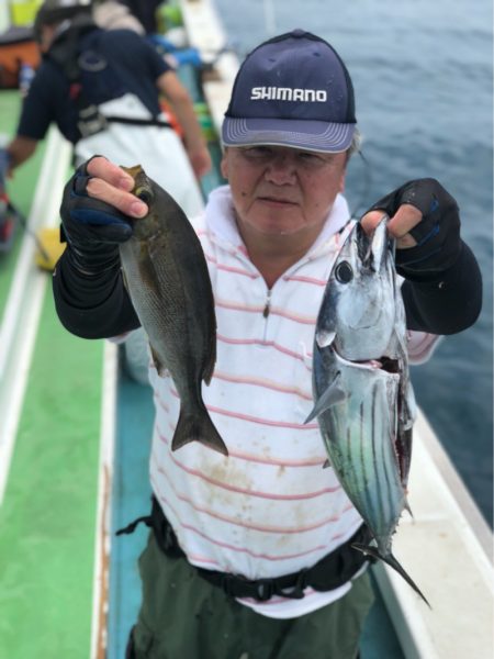 丸万釣船 釣果