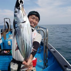 丸万釣船 釣果