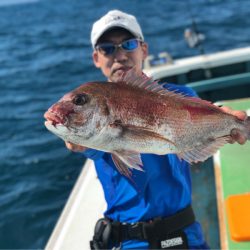 丸万釣船 釣果