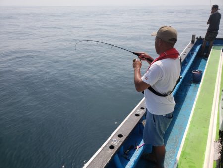 丸万釣船 釣果