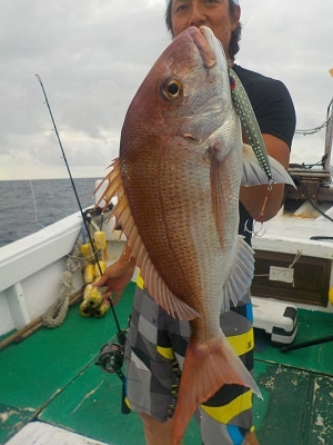 明日丸 釣果