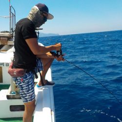 明日丸 釣果