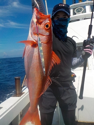 明日丸 釣果